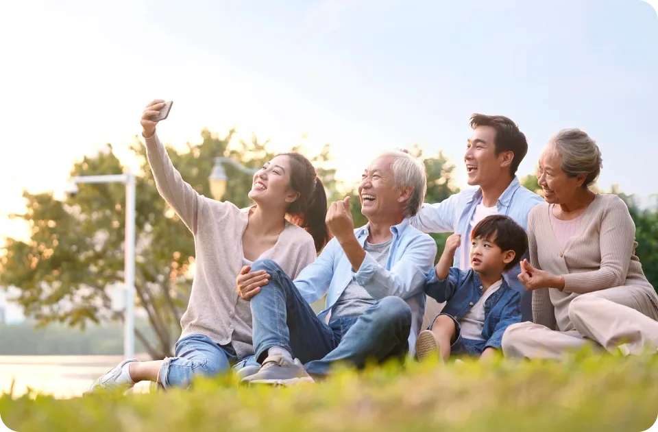 與嬰幼兒或長輩同住